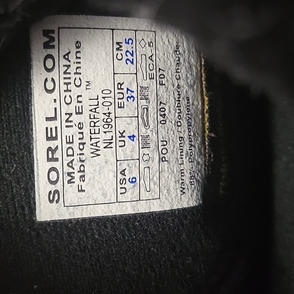 SOREL 'Water Fall' Black Suede Thinsulate Ultra Insulated Boots Women's Sz. 6 - Picture 9 of 13